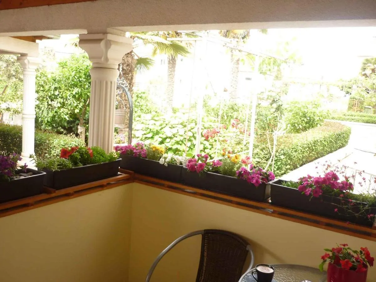 Apartment In Zadar/Zadar Riviera 8067 Croatia